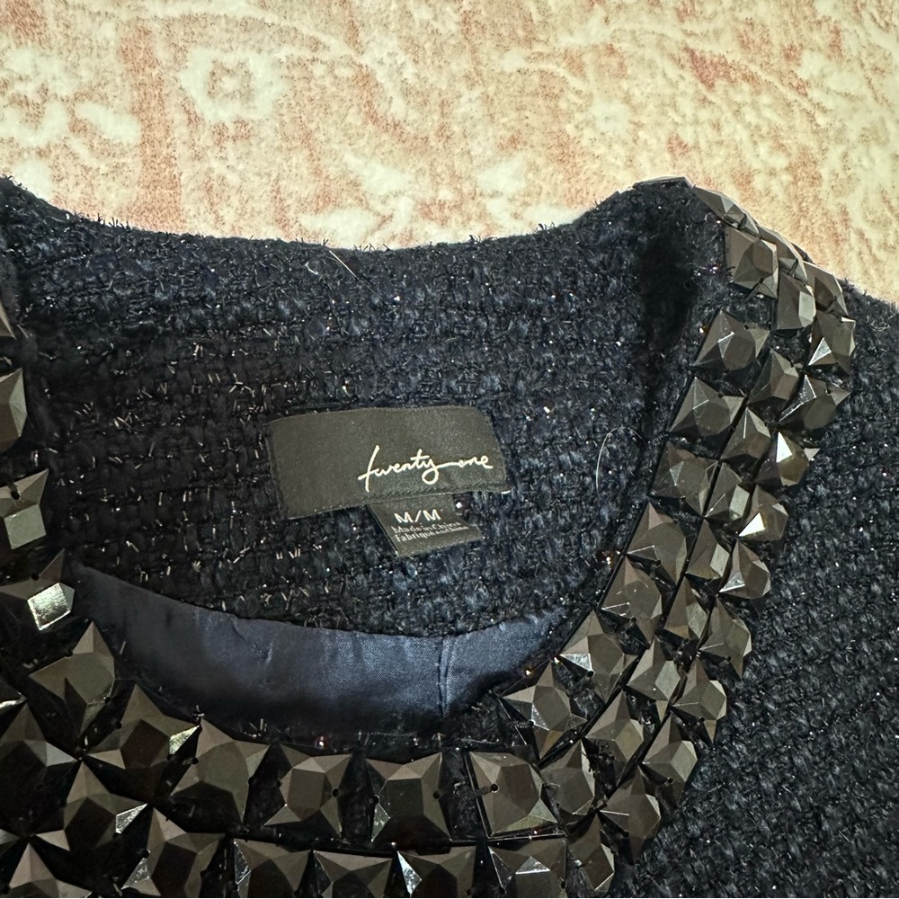 Rhinestone Navy Tweed Metallic 3/4 Sleeve Jacket - Picture 6 of 12